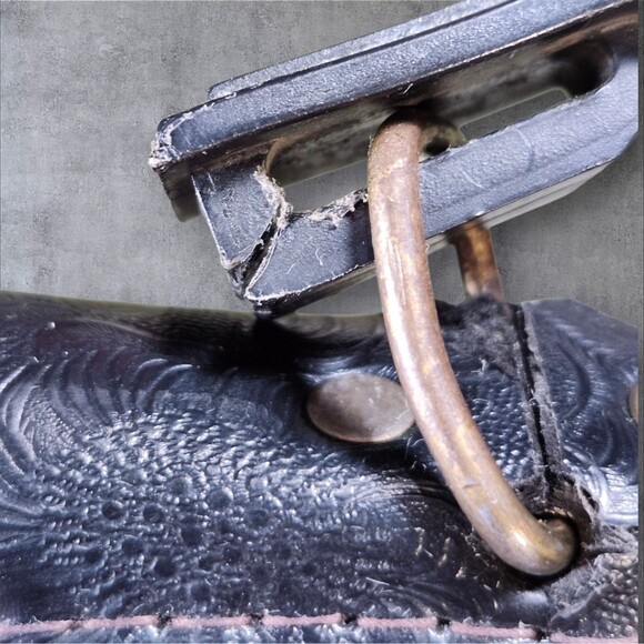 Vintage 1960 Sears Rifle Case 50" Scroll Detail Faux Leather Padded Gun Bag - Picture 9 of 11